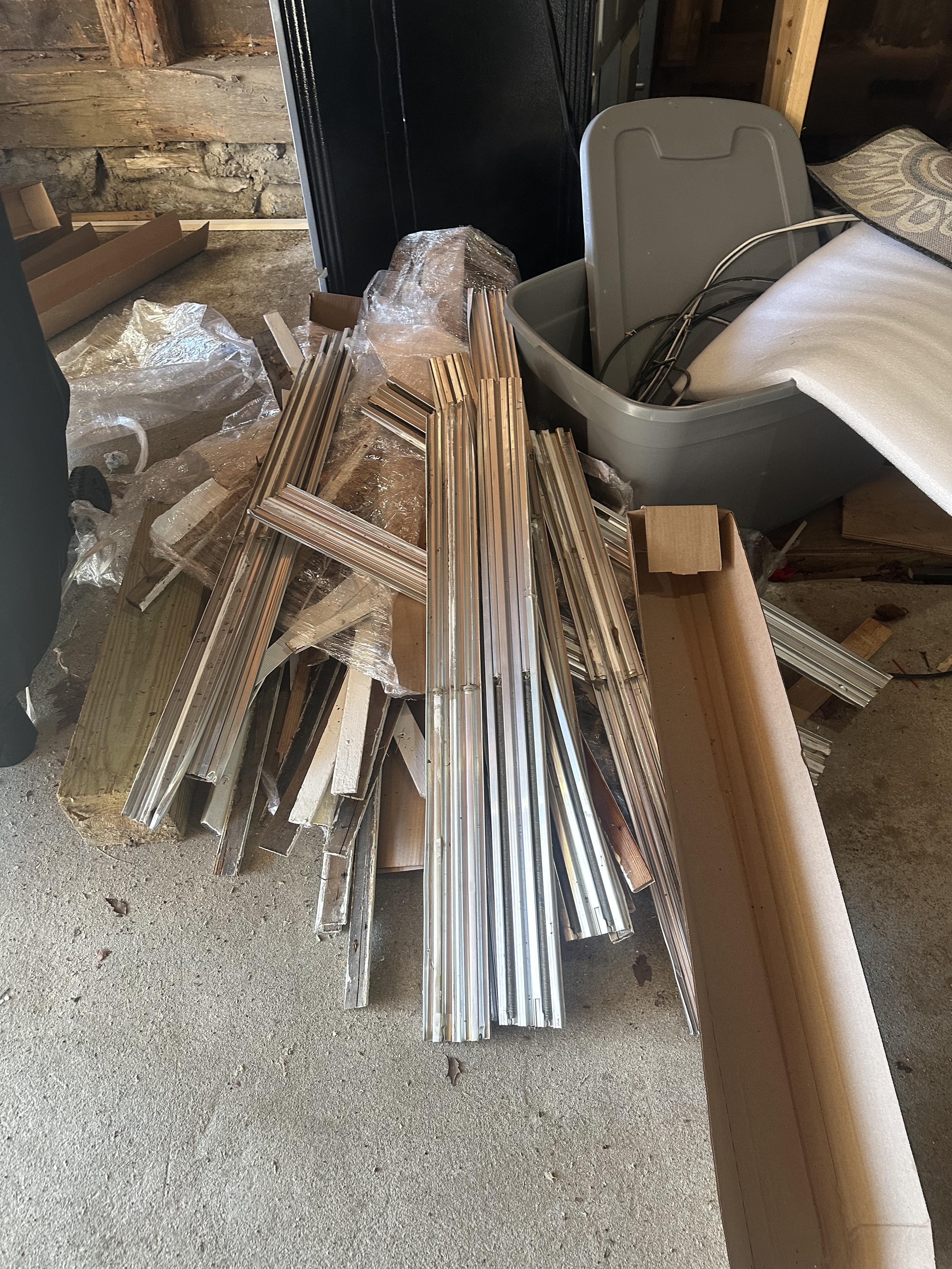 Metal & Scrap Hauling